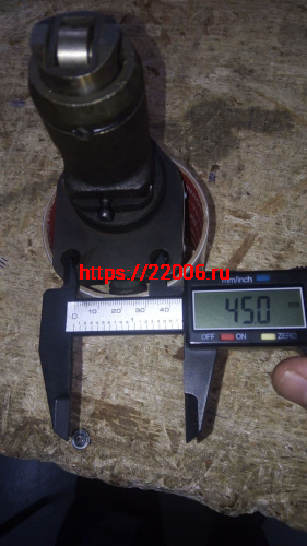 Насос топливный для двигателя R185, R190, R192 фото 3