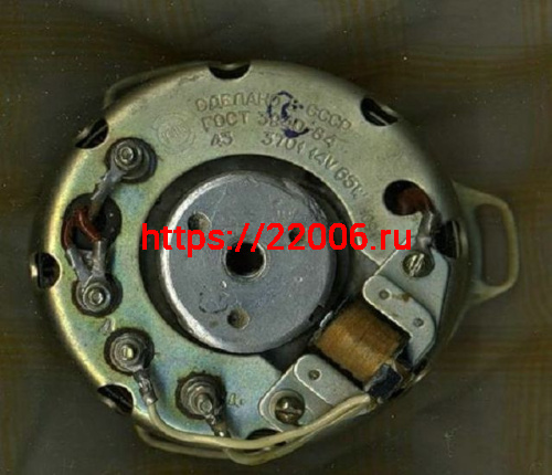 Генератор Восход 12В 65 Ватт Генератор Восход 12В 65 Ватт